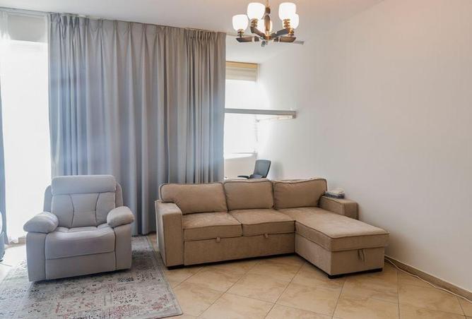 82390221 - Property Image 2