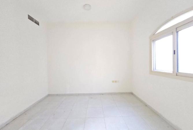 141017428 - Property Image 3