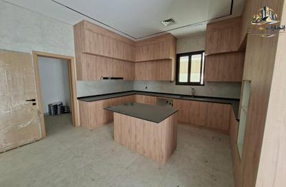 Villa - 5 Bedrooms - 7 Bathrooms for sale in Al Zaheya Gardens - Al Zahya - Ajman Villa - 5 Bedrooms - 7 Bathrooms for sale in Al Zaheya Gardens - Al Zahya - Ajman