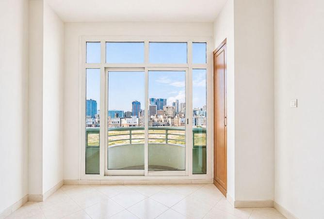 83233501 - Property Image 3