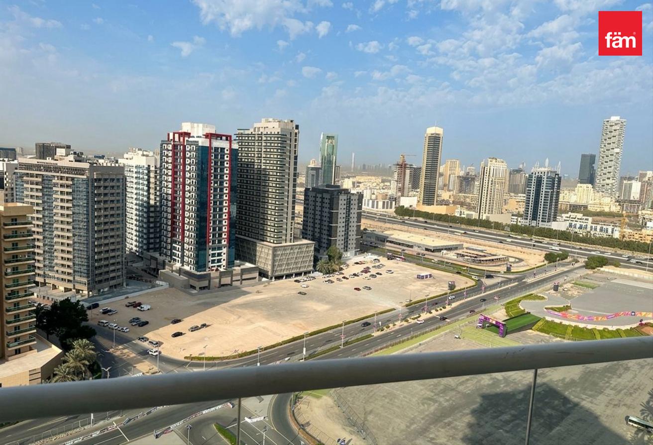 Spacious ChillerFree High Floor | Panoramic Views photo 14