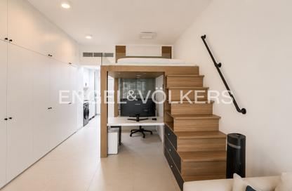 Apartment - Studio - 1 Bathroom for rent in Palm Views East - Palm Views - Palm Jumeirah - Dubai