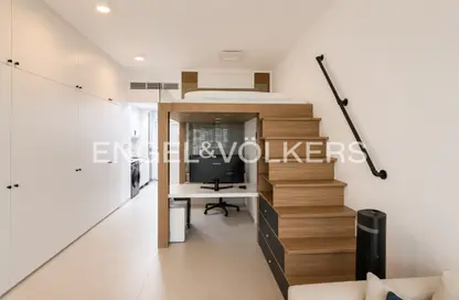 Apartment - 1 Bathroom for rent in Palm Views East - Palm Views - Palm Jumeirah - Dubai