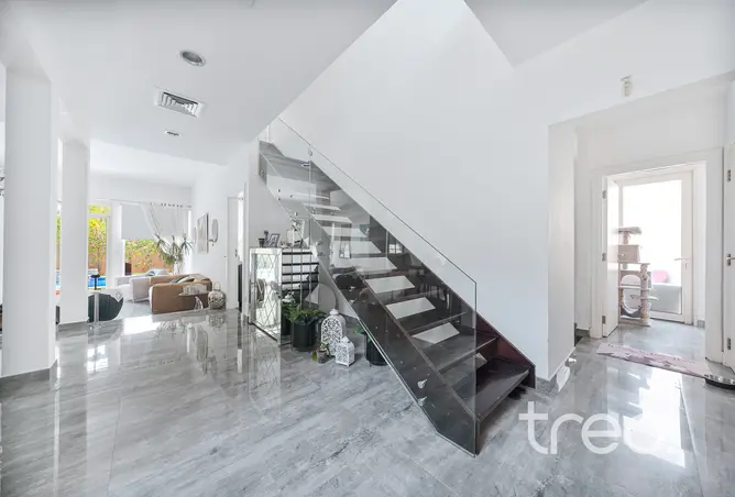 147787764 - Property Image 2