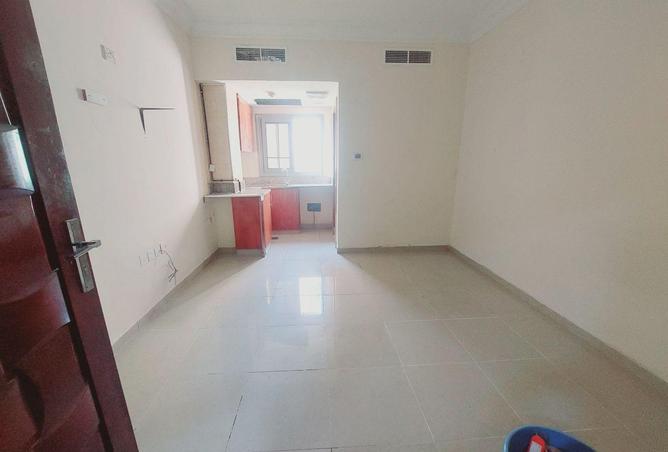 72311293 - Property Main Image