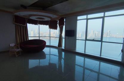Apartment - 3 Bedrooms - 5 Bathrooms for sale in Al Majaz 3 - Al Majaz - Sharjah