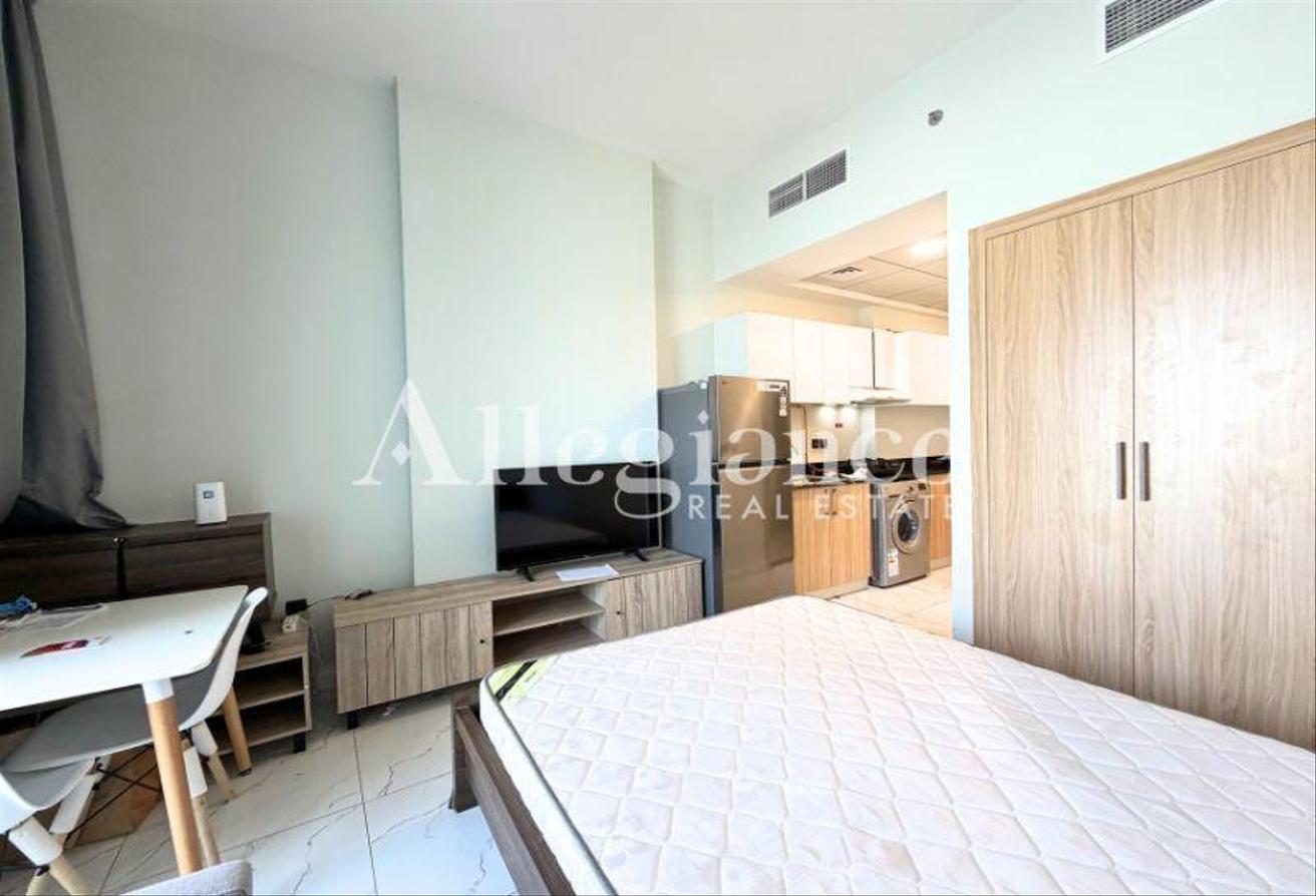 Furnished | Near Metro Station l SZR View photo 5
