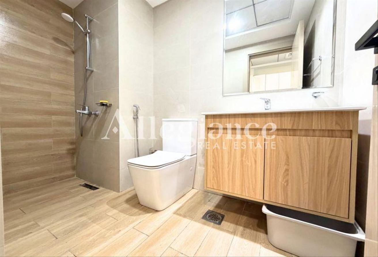 Furnished | Near Metro Station l SZR View photo 9