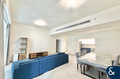 Apartment - 2 Bedrooms - 3 Bathrooms for rent in Marina Arcade Tower - Dubai Marina - Dubai Apartment - 2 Bedrooms - 3 Bathrooms for rent in Marina Arcade Tower - Dubai Marina - Dubai