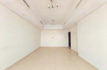 Apartment - 3 Bedrooms - 4 Bathrooms for rent in Al Mamzar - Al Mamzar - Sharjah - Sharjah