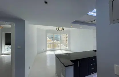 Apartment - 1 Bedroom - 1 Bathroom for rent in Al Majaz 3 - Al Majaz - Sharjah