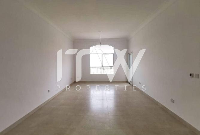 68281647 - Property Image 3