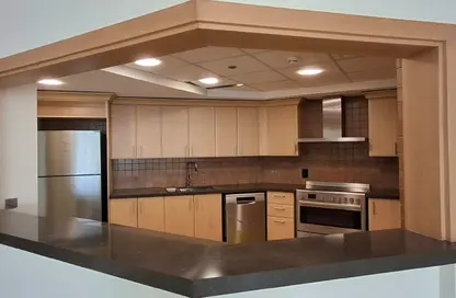 Apartment - 3 Bedrooms - 4 Bathrooms for rent in Al Basri - Shoreline Apartments - Palm Jumeirah - Dubai