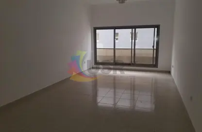 شقة - 2 غرف نوم - 2 حمامات للايجار في منخول - بر دبي - دبي