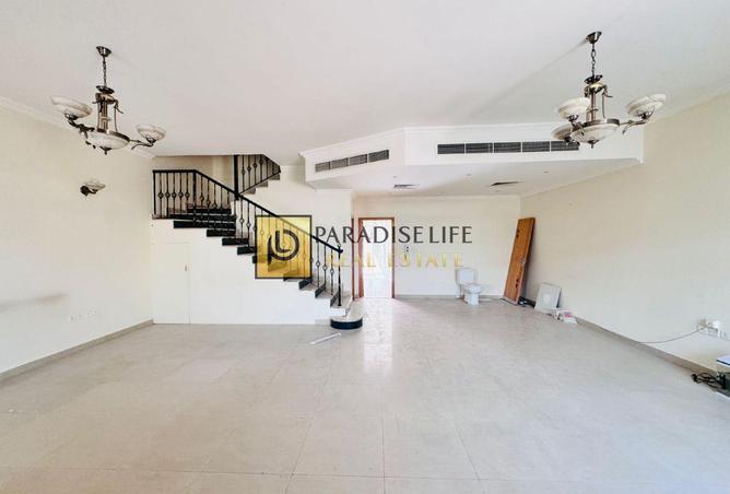 2OsAHWi2wTY - Property Main Image