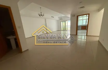 شقة - 3 غرف نوم - 3 حمامات للايجار في المجاز 1 - المجاز - الشارقة