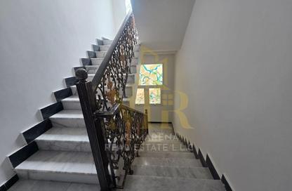 Villa - 5 Bedrooms - 7 Bathrooms for sale in Al Mowaihat 1 - Al Mowaihat - Ajman