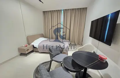 Apartment - Studio - 1 Bathroom for rent in Royal JVC Building - District 10 - Jumeirah Village Circle - Dubai