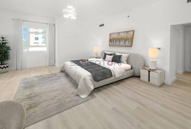 SPACIOUS BRIGHT LAYOUT | VACANT | UPGRADED