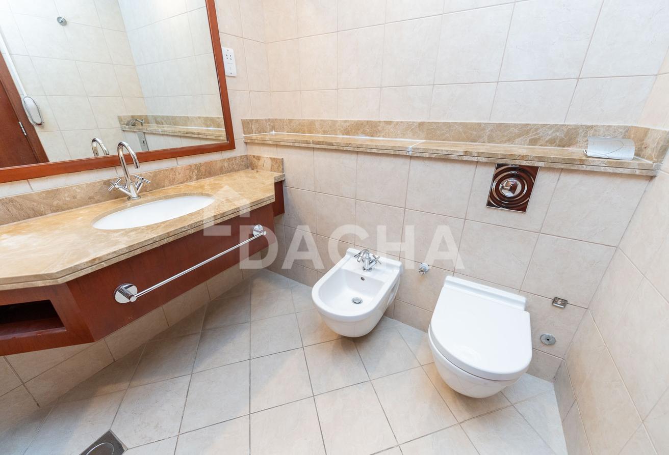 Balcony | High Floor | Ain Dubai & Sea View photo 16