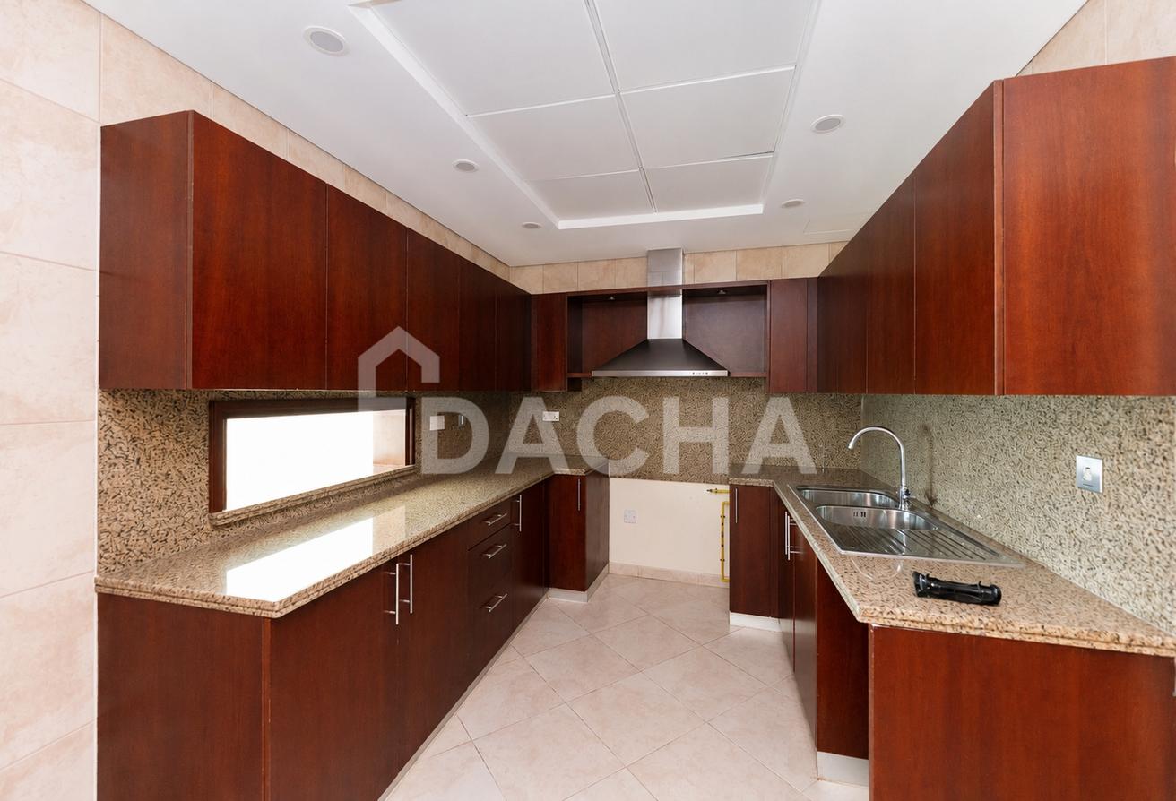 Balcony | High Floor | Ain Dubai & Sea View photo 6
