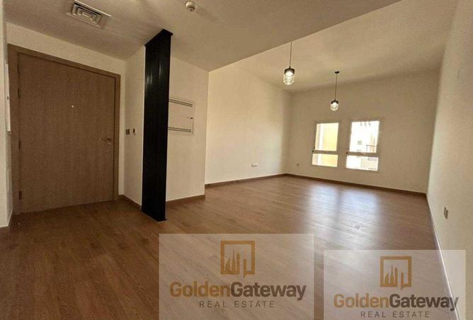 106855103 - Property Main Image