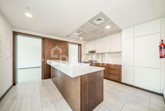 75012663 - Property Image 2