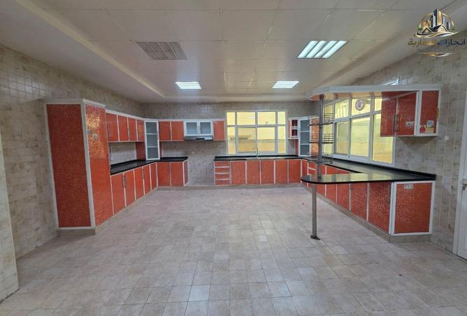 103701873 - Property Image 2