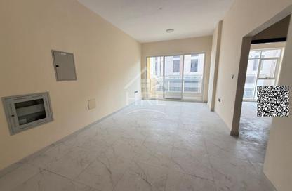 Apartment - 1 Bedroom - 3 Bathrooms for rent in Al Jurf 3 - Al Jurf - Ajman Downtown - Ajman