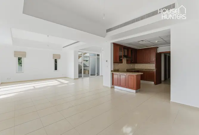 163233922 - Property Image 3