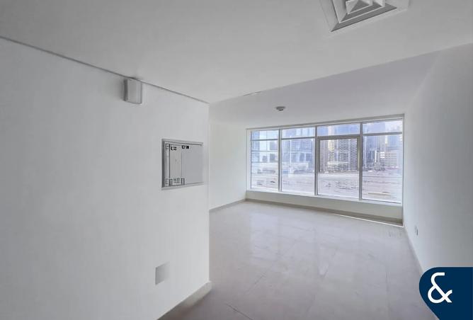 129778300 - Property Image 2