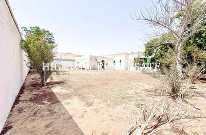 Villa - 6 Bedrooms - 7+ Bathrooms for rent in Al Garayen - Sharjah