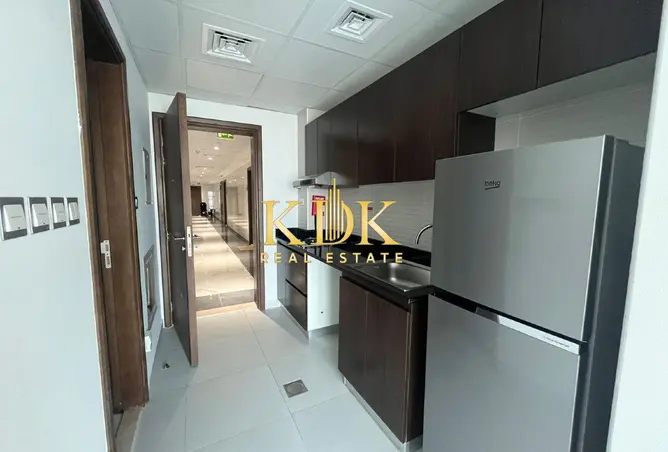 105120708 - Property Image 3