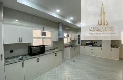 Villa - 5 Bedrooms - 6 Bathrooms for sale in Al Yasmeen 1 - Al Yasmeen - Ajman