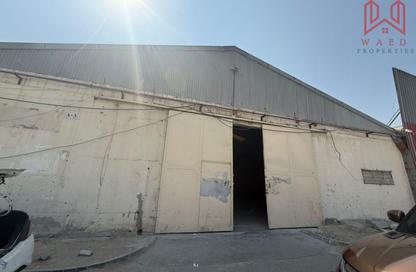Warehouse - Studio - 1 for rent in Umm Ramool 109 - Umm Ramool - Dubai
