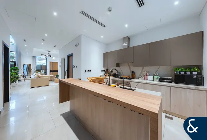 160081231 - Property Image 3