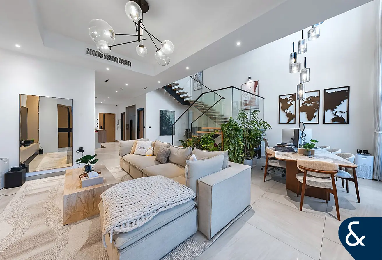 160081231 - Property Main Image
