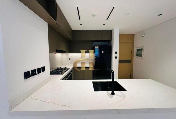 81951977 - Property Image 3