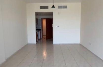 Apartment - Studio - 1 Bathroom for rent in Skycourts Tower B - Skycourts Towers - Dubai Land Residence Complex - Dubai Land - Dubai