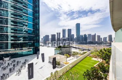 Apartment - 1 Bedroom - 2 Bathrooms for sale in Bay's Edge - Business Bay - Dubai