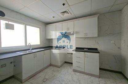 Apartment - 3 Bedrooms - 3 Bathrooms for rent in Muwaileh 3 Building - Muwaileh - Sharjah