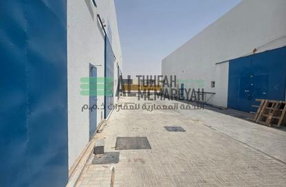 Warehouse - Studio - 6 Bathrooms for sale in Al Jlail - Al Sajaa - Sharjah