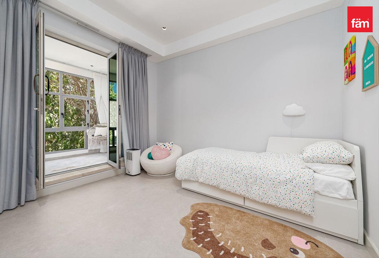 Unfurnished | Vacant | Spacious photo 17