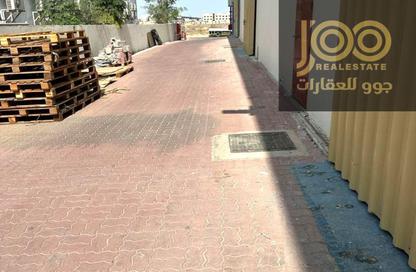 Warehouse - Studio - 1 for rent in Umm Al Thuoob - Umm Al Quwain