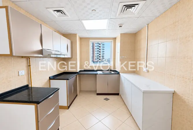 148632154 - Property Image 3