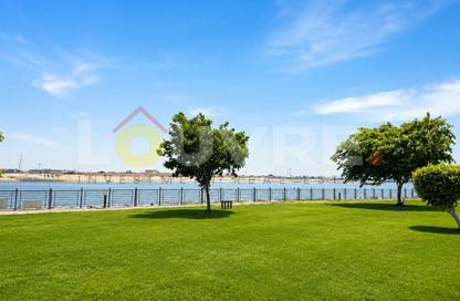 Villa - 4 - 5 for rent in Seashore - Rabdan - Abu Dhabi