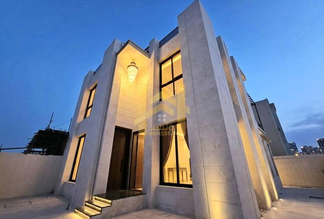 81953133 - صورة العقار 3