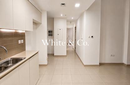 Apartment - 2 - 2 for rent in Zahra Breeze Apartments 3B - Zahra Breeze Apartments 3 - Zahra Breeze Apartments - Town Square - Dubai