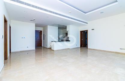 Apartment - 2 Bedrooms - 2 Bathrooms for rent in Oceana Adriatic - Oceana - Palm Jumeirah - Dubai