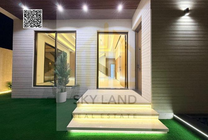 141923156 - Property Image 2